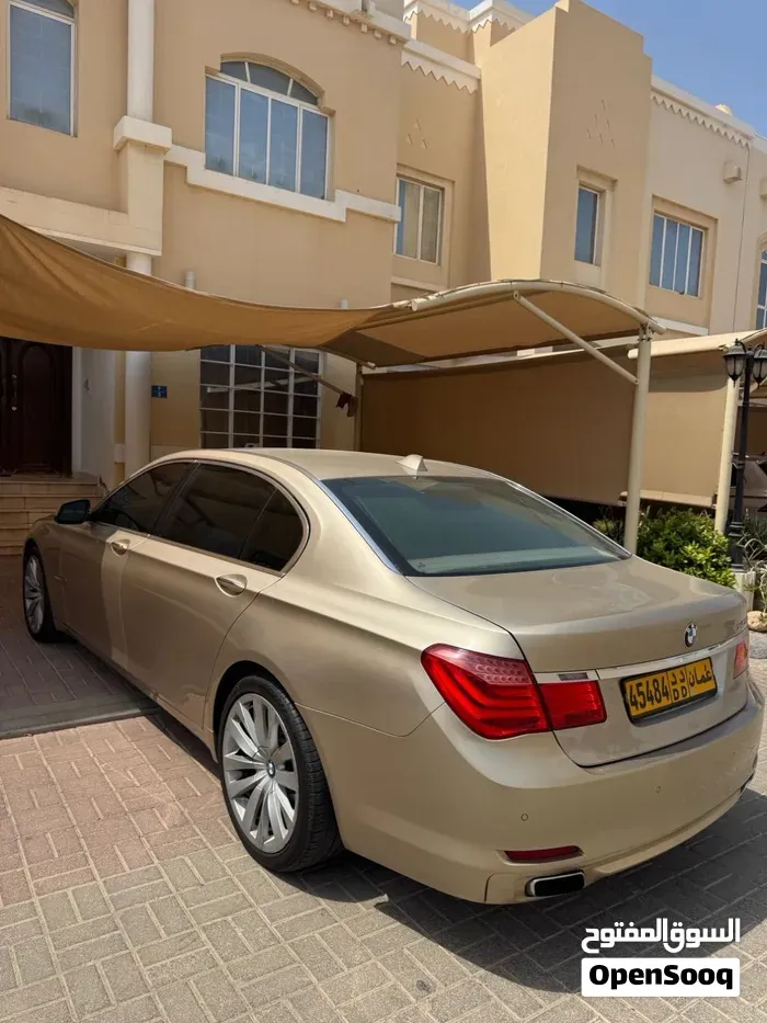 BMW 7 Series 2012 photo 4