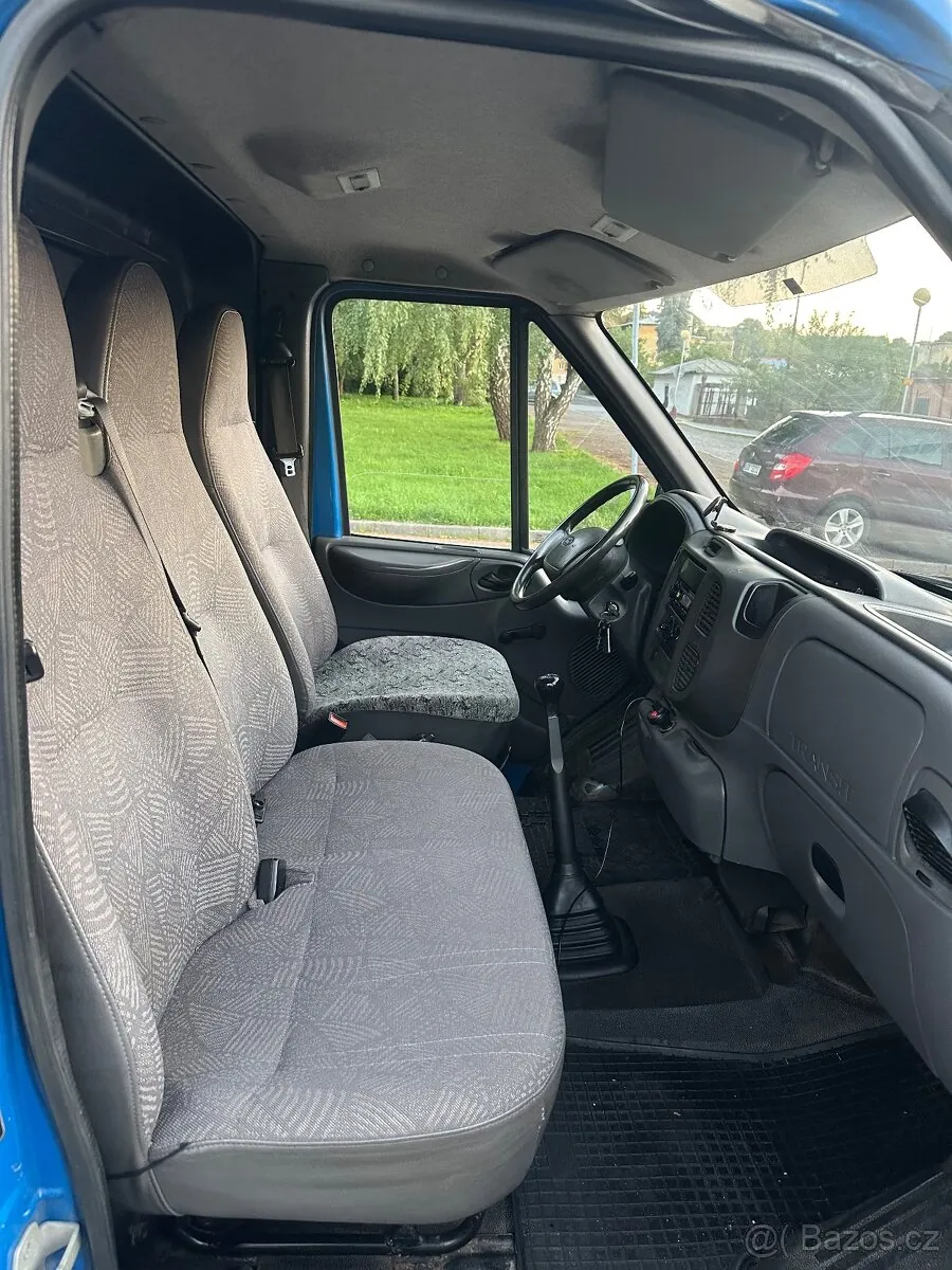 Ford Transit 2001 photo 5