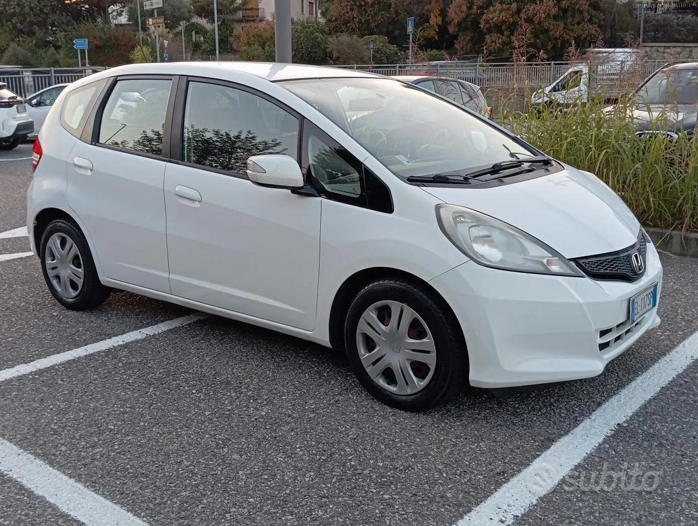 Honda Jazz 2012 photo 2
