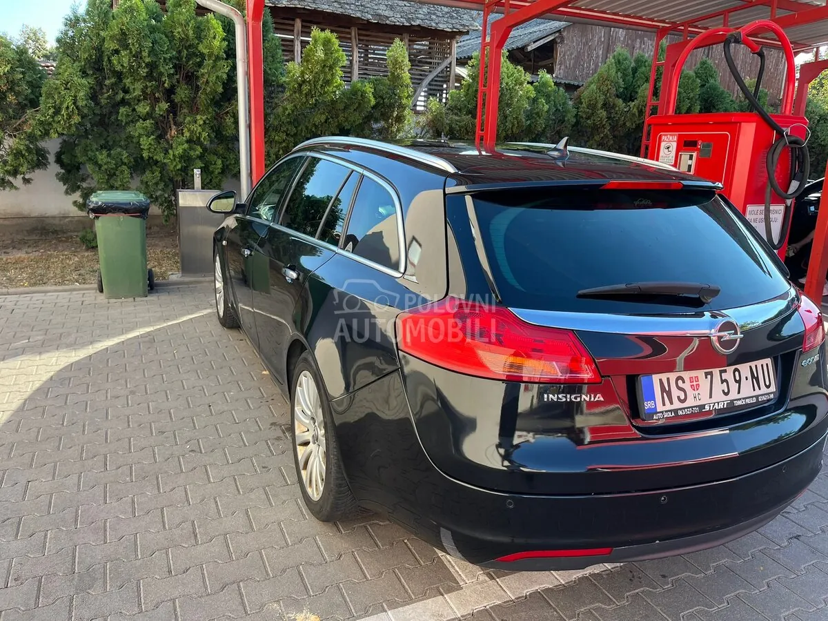 Opel Insignia 2012 photo 4