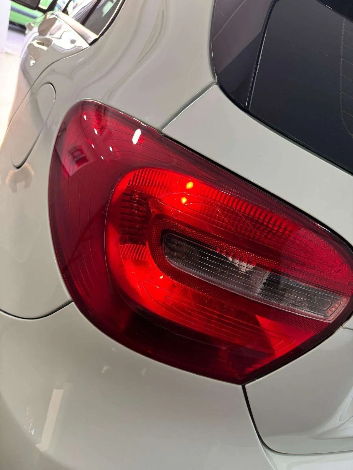 Mercedes-Benz A 200 2014 photo 5