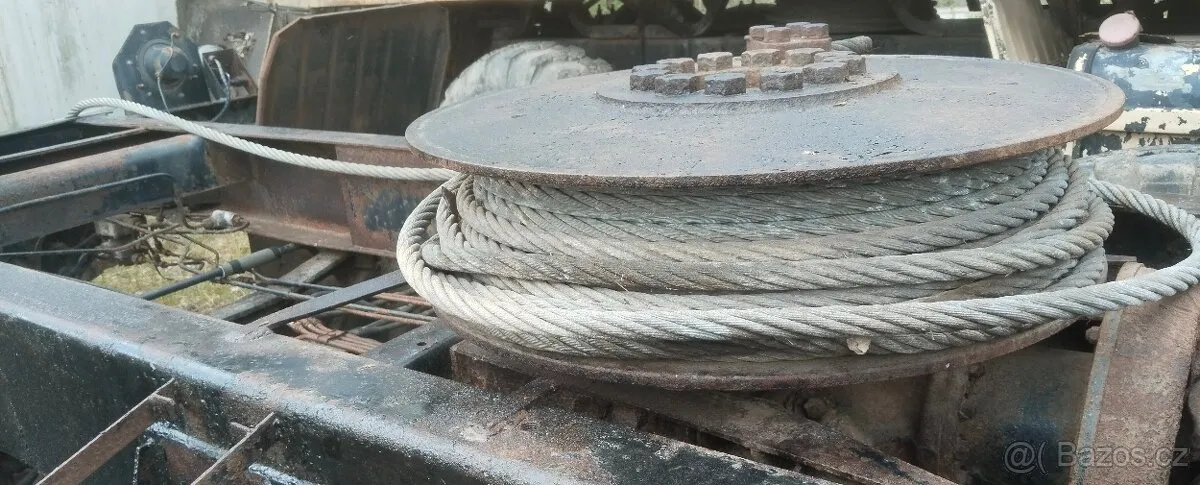 Tatra 815