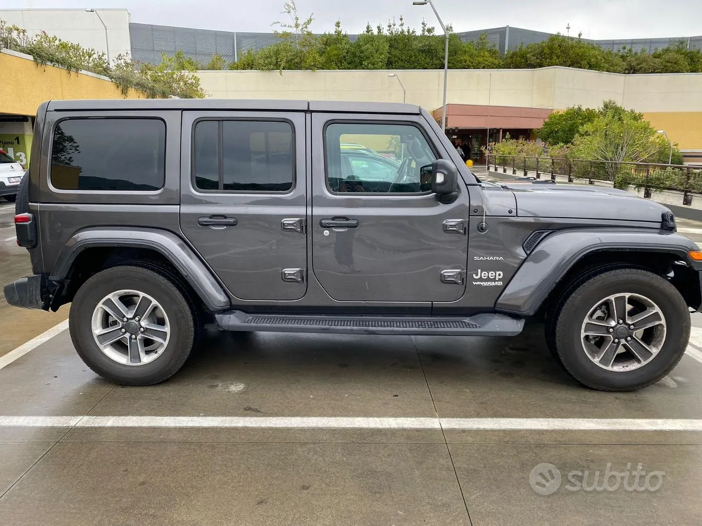 Jeep Wrangler 2018 photo 2