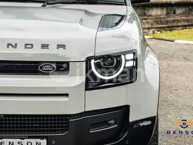 Land Rover Defender 2026 photo 3