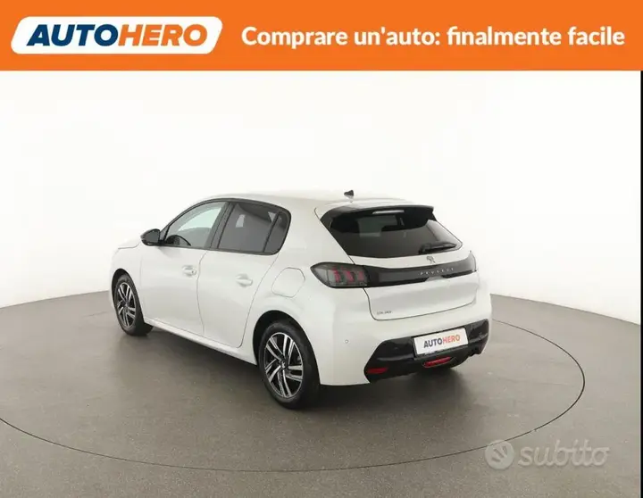 Peugeot 208 2022 photo 4