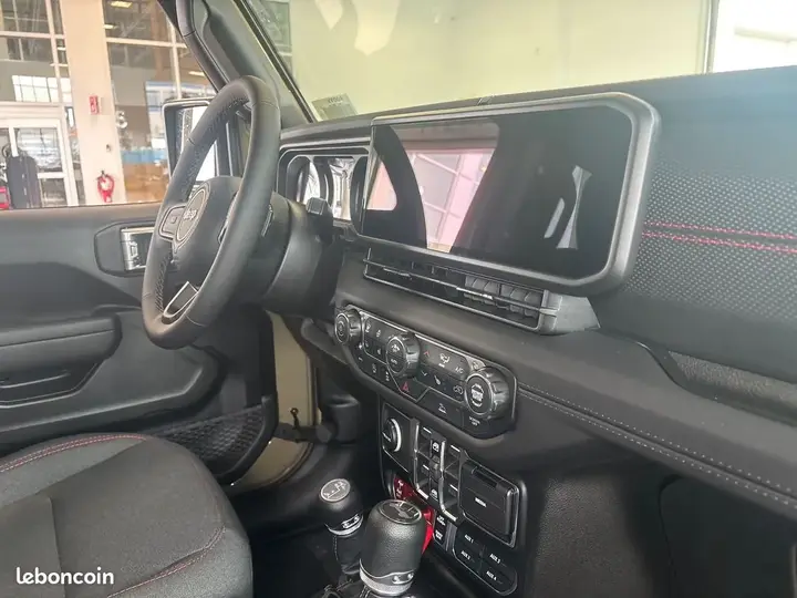 Jeep Wrangler 2026 photo 5
