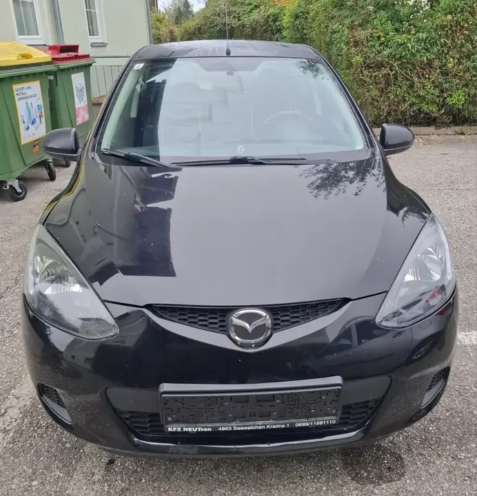 Mazda Mazda2