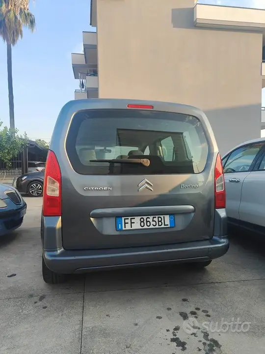 Citroen Berlingo 2011 photo 3