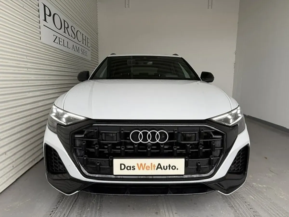Audi Q8 2024 photo 2