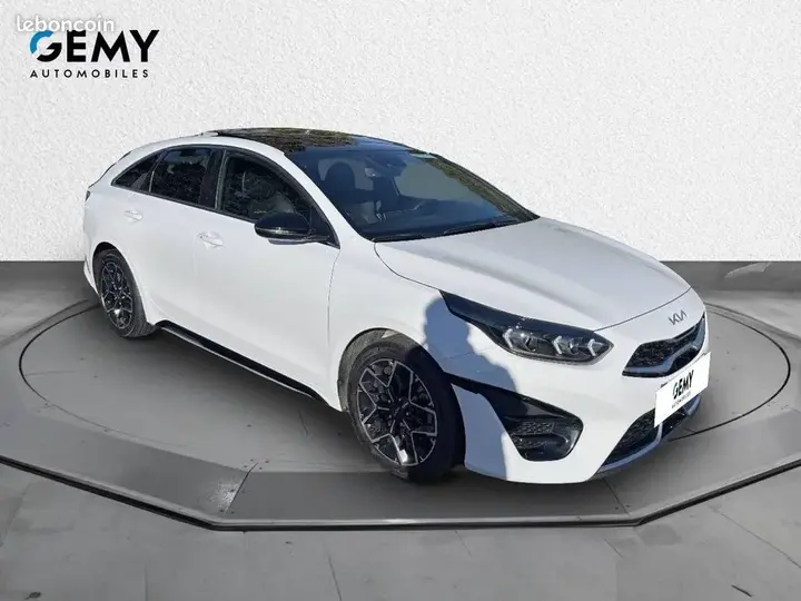 Kia Proceed 2023 photo 3