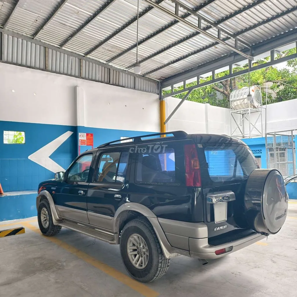Ford Everest 2007 photo 2