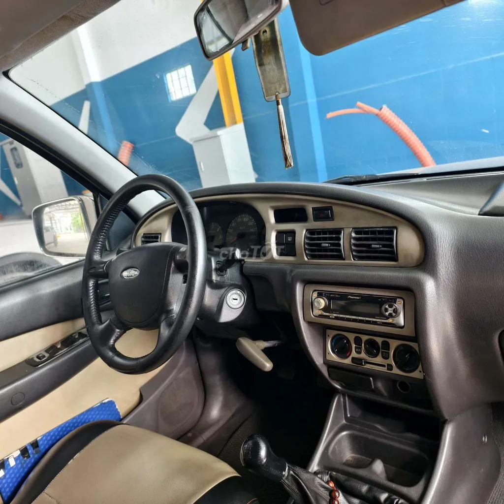 Ford Everest 2007 photo 4