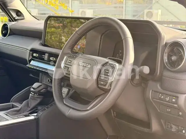 Toyota Land Cruiser Prado 2026 photo 5
