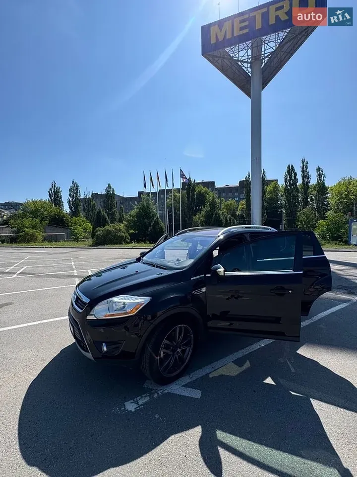Ford Kuga 2012 photo 4