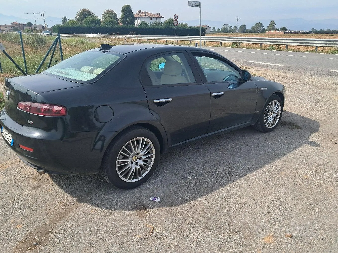 Alfa Romeo 159 2009 photo 2