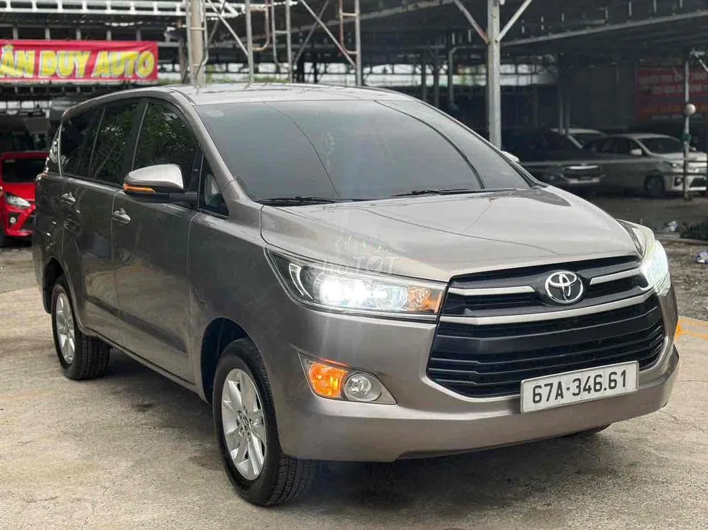 Toyota Innova 2019 photo 3
