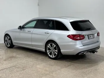 Mercedes-Benz C 200 2020 photo 3