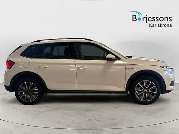 Skoda Kamiq 2023 photo 2