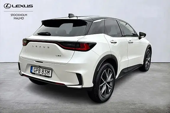 Lexus Lbx 2025 photo 4