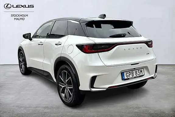 Lexus Lbx 2025 photo 3