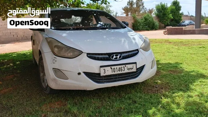 Hyundai Elantra 2012 photo 3