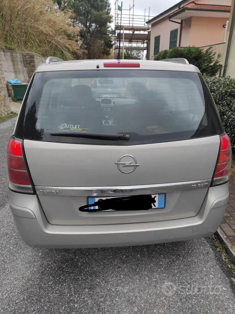 Opel Zafira