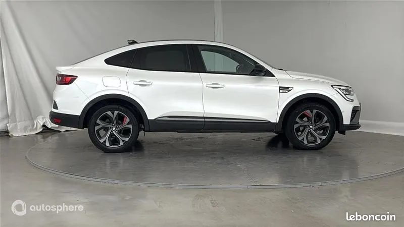 Renault Arkana 2023 photo 4