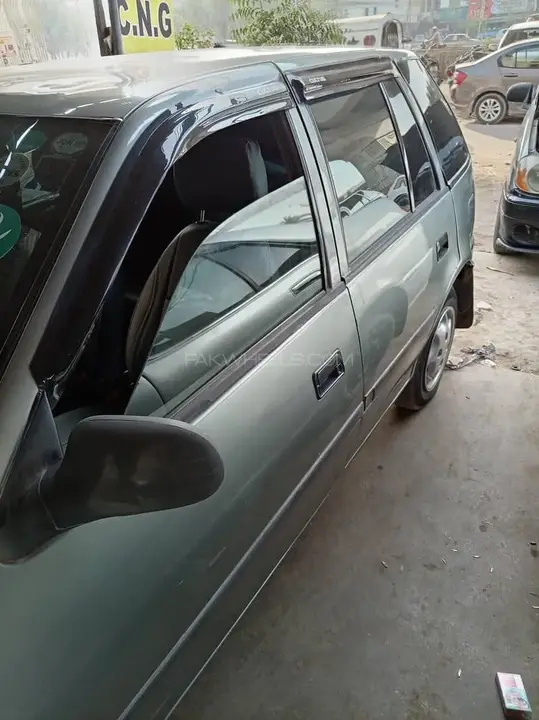 Suzuki Cultus