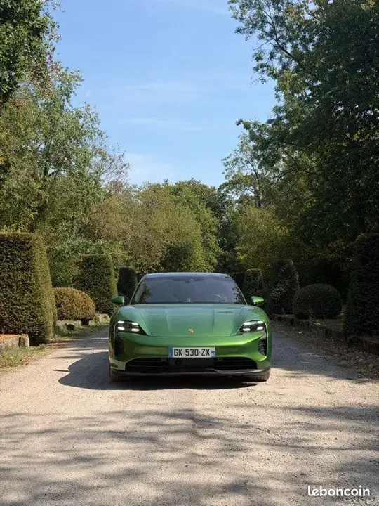 Porsche Taycan