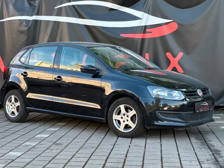 Volkswagen Polo V