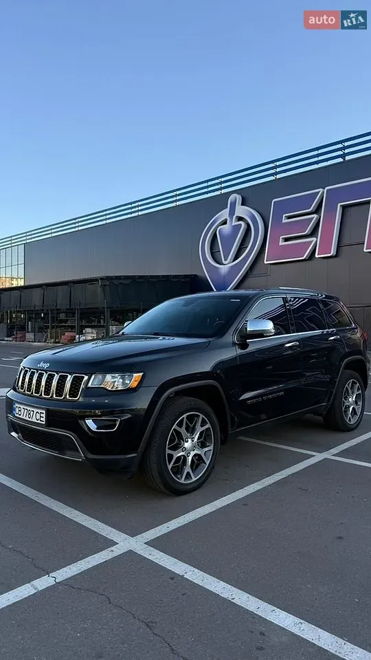 Jeep Grand Cherokee 2019 photo 3
