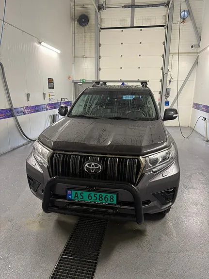 Toyota Land Cruiser 2021 photo 3