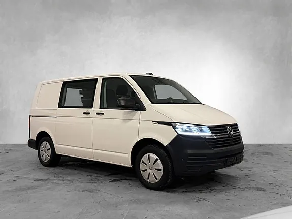 Volkswagen Transporter 2022 photo 3