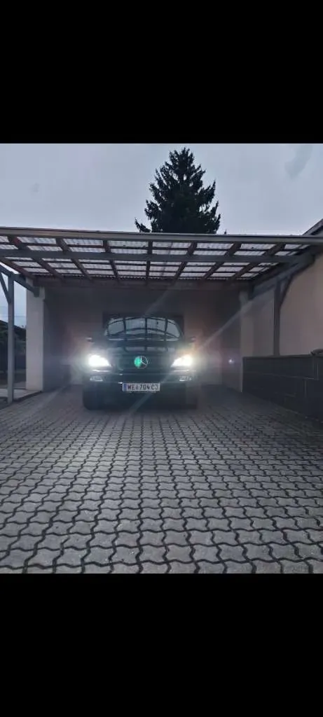 Mercedes-Benz M-Class 2002 photo 3