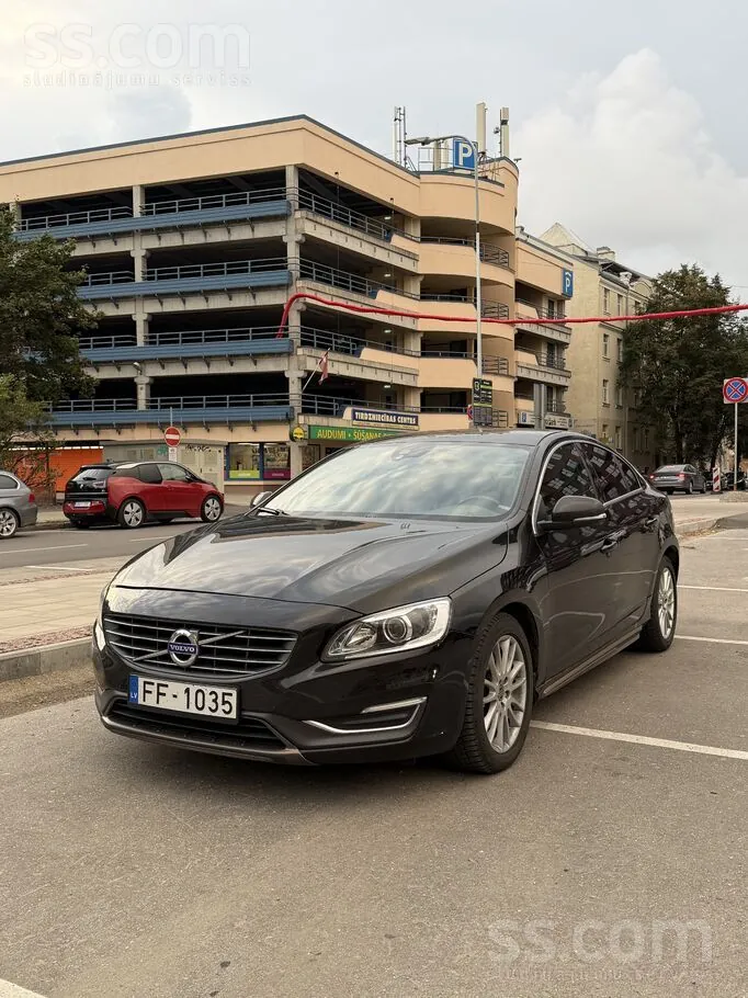 Volvo S60