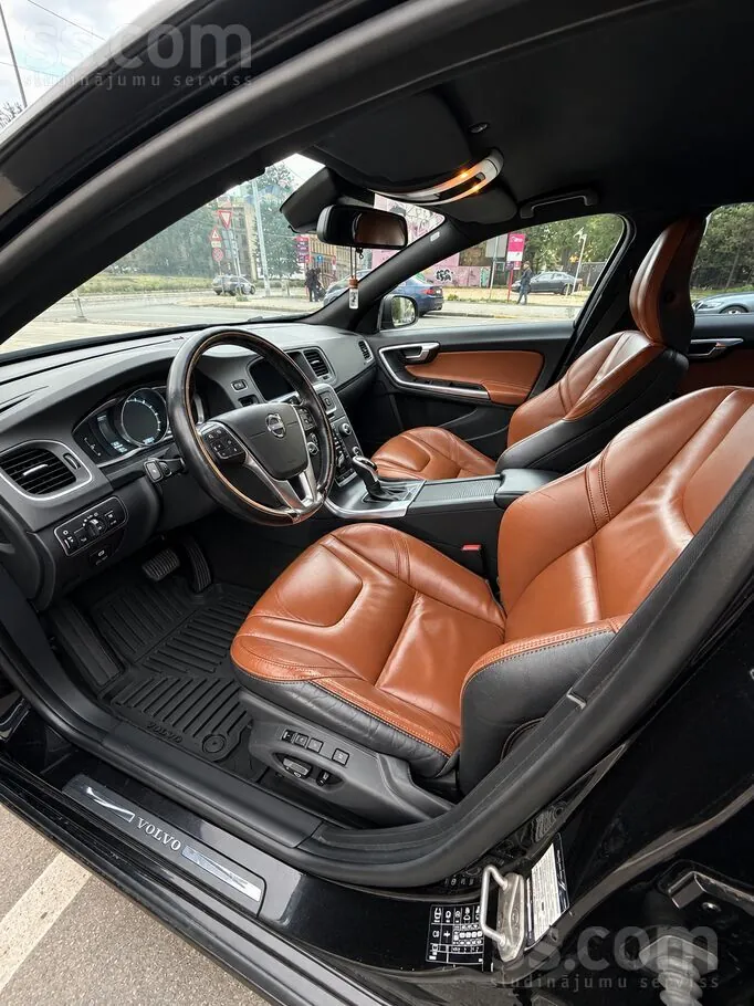 Volvo S60 2014 photo 5