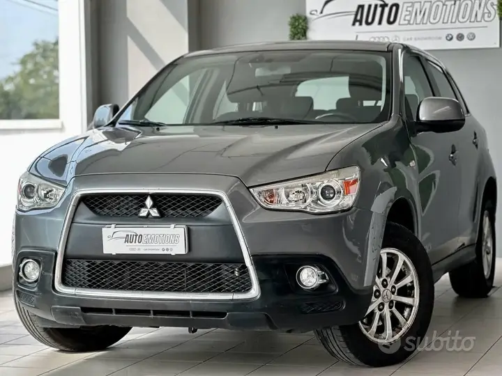 Mitsubishi Asx 2010 photo 3