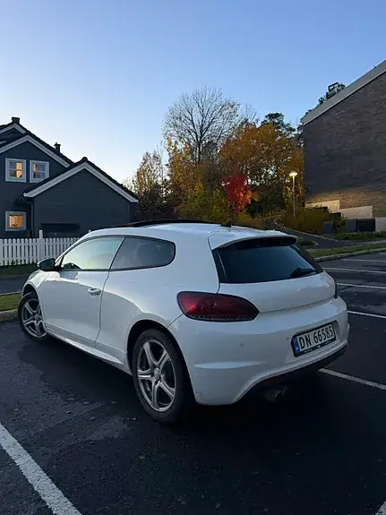 Volkswagen Scirocco 2011 photo 3