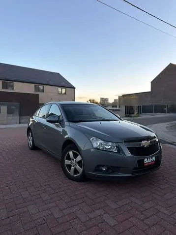 Chevrolet Cruze 2010 photo 3
