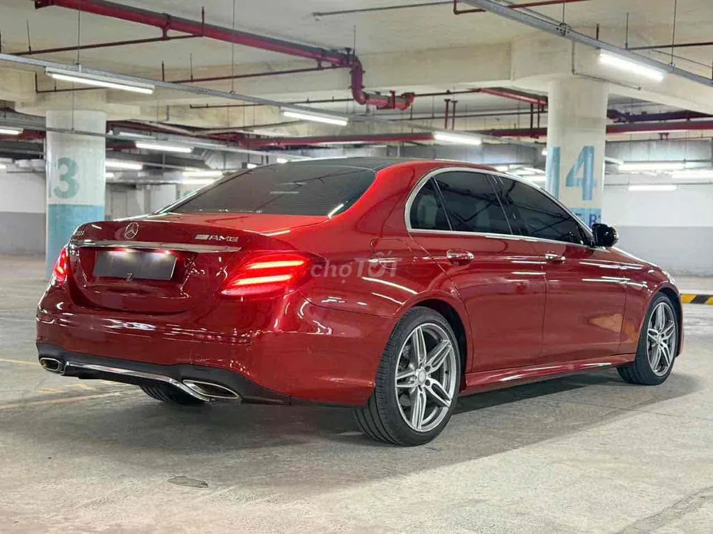 Mercedes-Benz E-Class 2017 photo 4