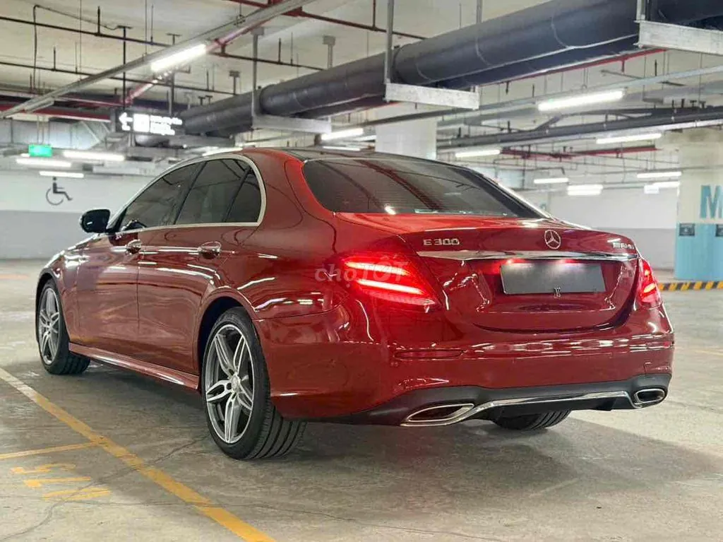 Mercedes-Benz E-Class 2017 photo 2