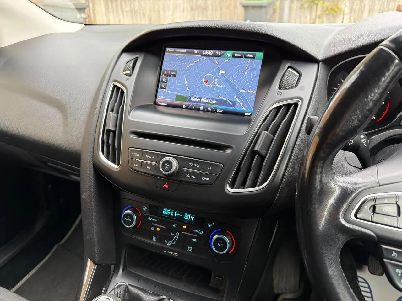 Ford Focus 2014 photo 3