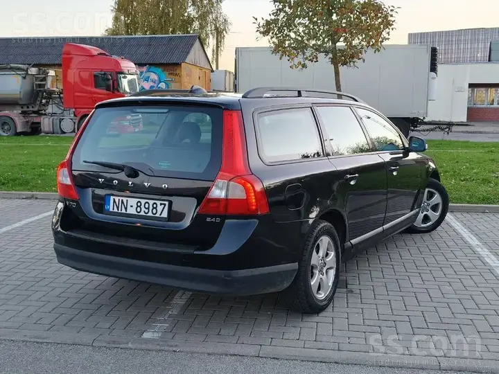 Volvo V70 2007 photo 4