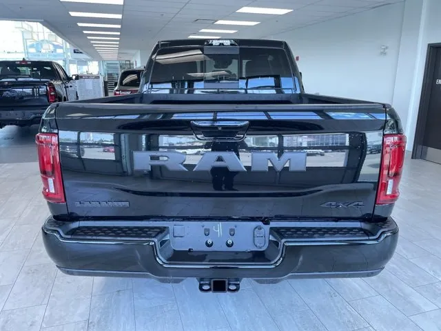 Ram 3500 Laramie 2026 photo 4
