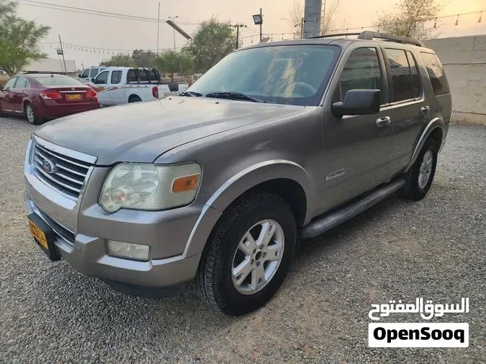 Ford Explorer
