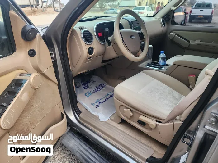 Ford Explorer 2008 photo 4