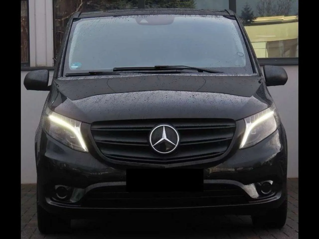 Mercedes-Benz Vito Tourer 2025 photo 3