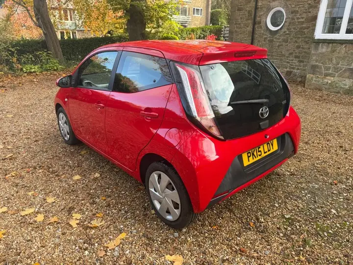 Toyota Aygo 2015 photo 4