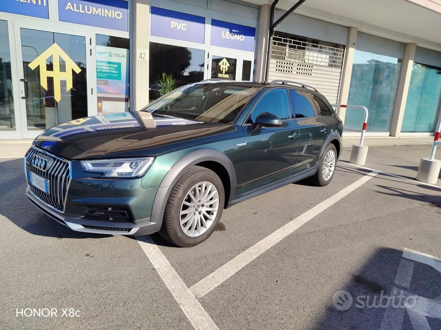 Audi A4 2016 photo 2