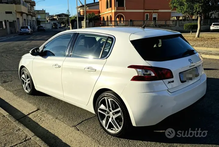Peugeot 308 2014 photo 3